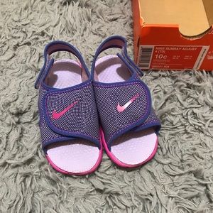 nike sundry sandals